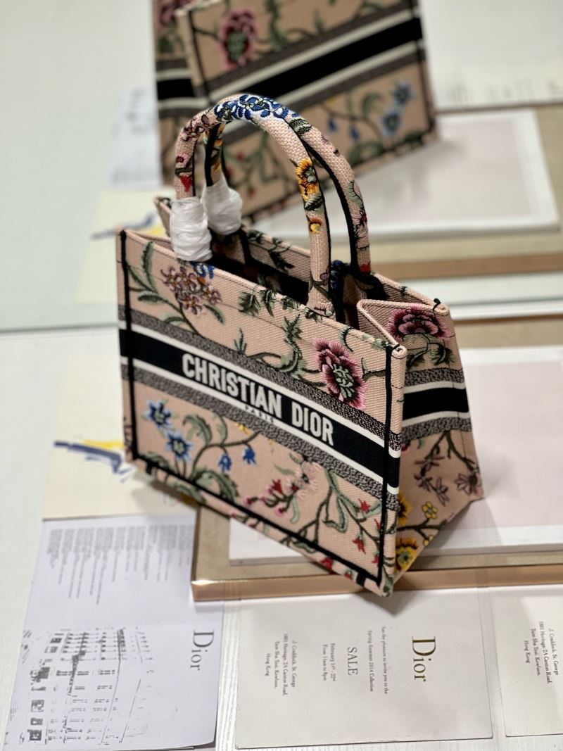 Christian Dior Shopping Bags